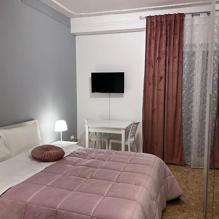 バーリ Residenze Unita D'Italia Bed & Breakfast エクステリア 写真