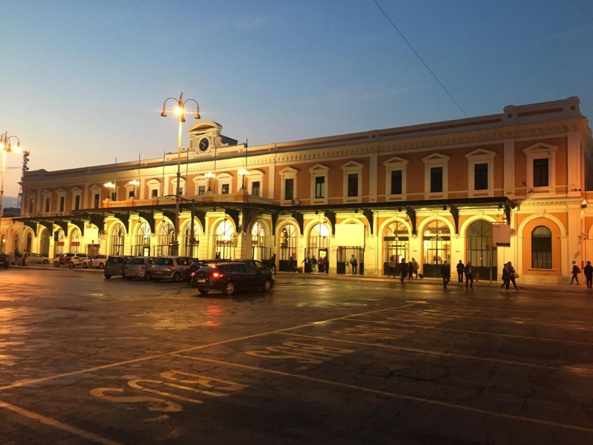 バーリ Residenze Unita D'Italia Bed & Breakfast エクステリア 写真